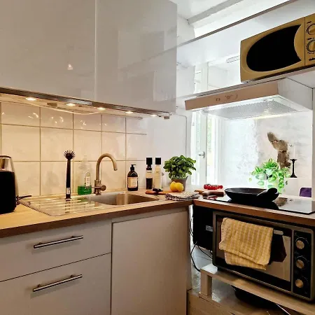 Beautiful Near Bryggen Balcony Fireplace