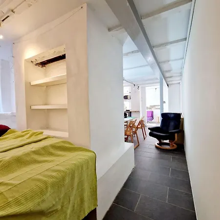 Beautiful Near Bryggen Balcony Fireplace 펜션 베르겐