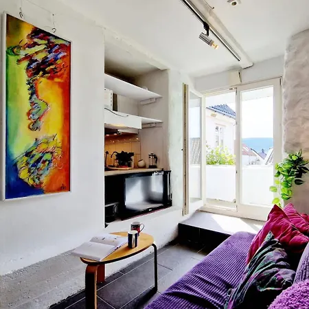 Beautiful Near Bryggen Balcony Fireplace 베르겐